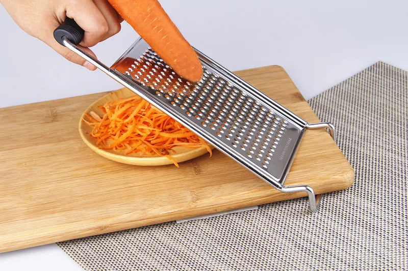 Stainless Steel No Skid Bottom Flat Grater Handheld Garlic Grater Kitchen Gadget for Ginger Soft Handle Kitchen Tools Gadgets LB